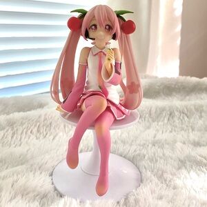 SAKURA HATSUNE MIKU NOODLE STOPPER 2023